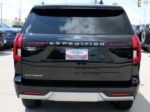 New 2025 Ford Expedition Platinum w/ Platinum Ultimate Package image 6