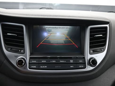 Used 2016 Hyundai Tucson Limited w/ Option Group 03 FWD image 31