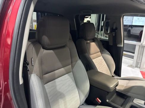 Used 2022 Nissan Frontier SV AWD/4WD image 35