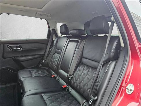 Used 2023 Nissan Rogue Platinum w/ Platinum Premium Package image 16