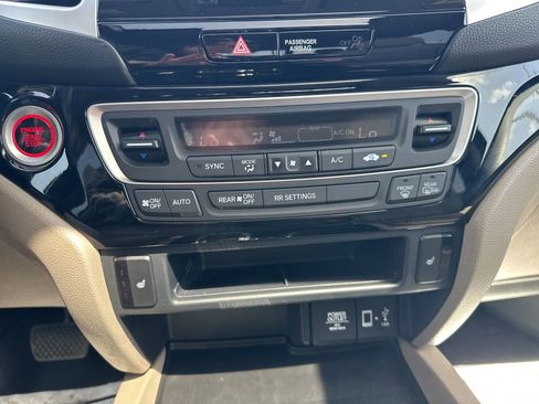 Used 2020 Honda Ridgeline RTL-E image 47