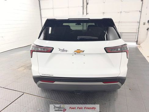 Used 2025 Chevrolet Equinox LT FWD image 7