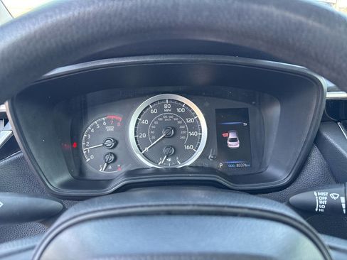 Used 2021 Toyota Corolla LE FWD image 14
