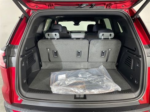 New 2026 GMC Acadia AT4 w/ Luxury Package image 14