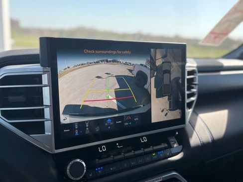 New 2025 Toyota Tundra Platinum image 22