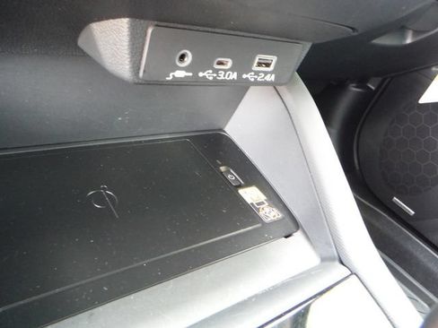 Used 2025 Subaru Forester Sport AWD/4WD image 22