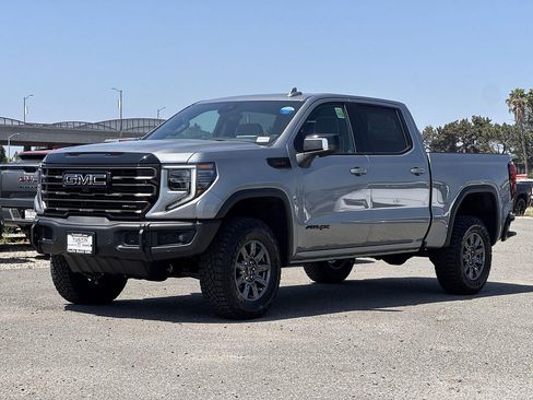 New 2026 GMC Sierra 1500 AT4X w/ LPO, Black Badging Package AWD/4WD image 6