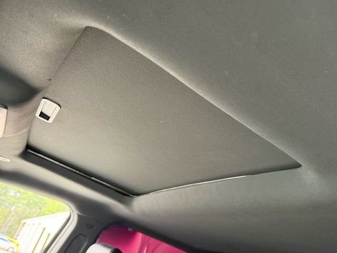 Used 2018 RAM 1500 Sport w/ Hydro Blue Sport Package image 20