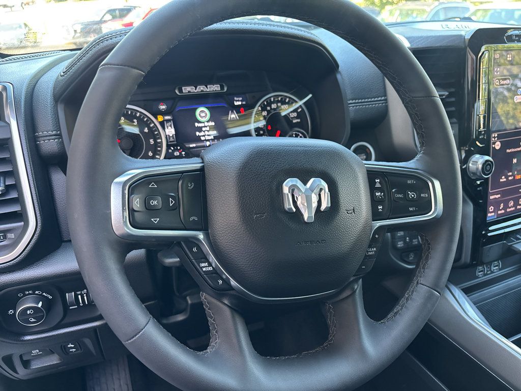 Used 2026 RAM 1500 Laramie AWD/4WD image 12