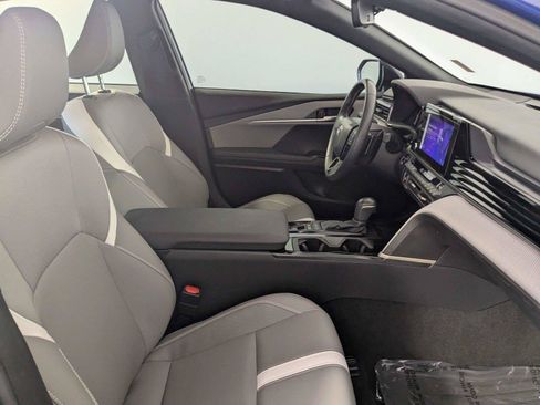 Certified 2025 Toyota Camry SE w/ Convenience Package FWD image 30