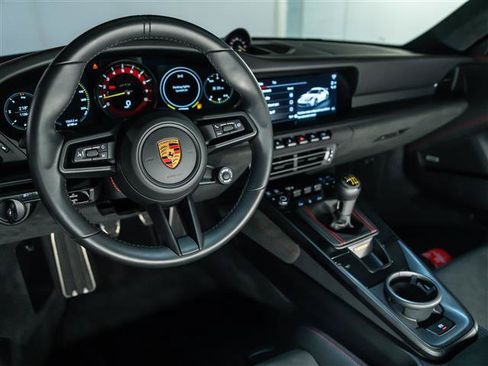 Certified 2022 Porsche 911 GT3 RWD image 4