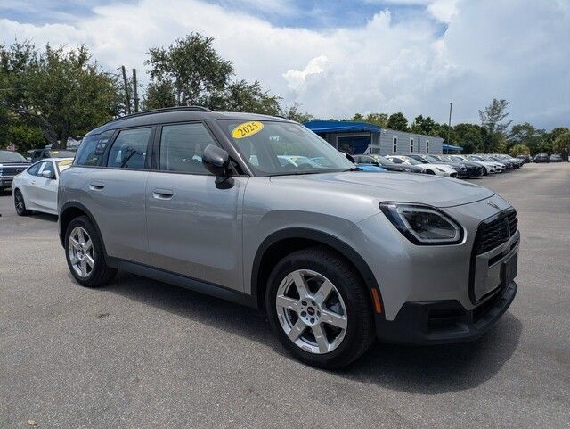 Used 2025 MINI Cooper Countryman S AWD/4WD image 9