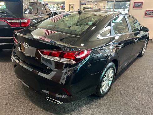 Used 2018 Hyundai Sonata ECO image 3