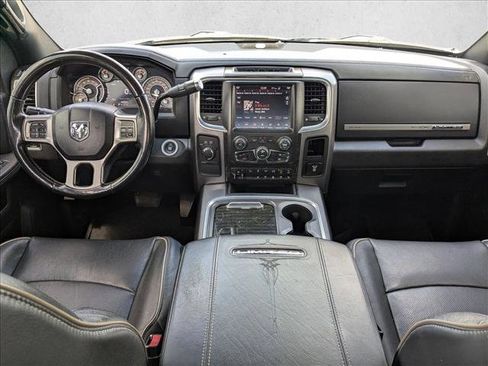 Used 2018 RAM 3500 Laramie Longhorn image 18