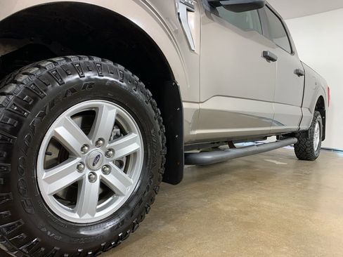 Used 2022 Ford F150 XLT w/ Trailer Tow Package image 2