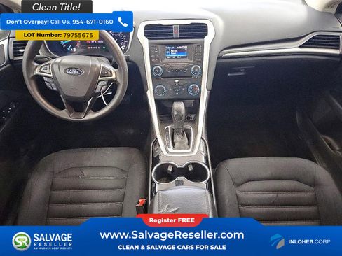 Used 2014 Ford Fusion SE image 11