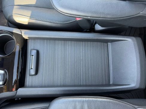 Used 2017 Honda Pilot Elite image 29