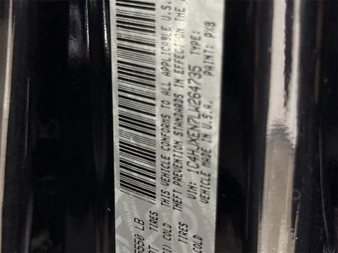 Used 2020 Jeep Wrangler Unlimited Sahara image 28