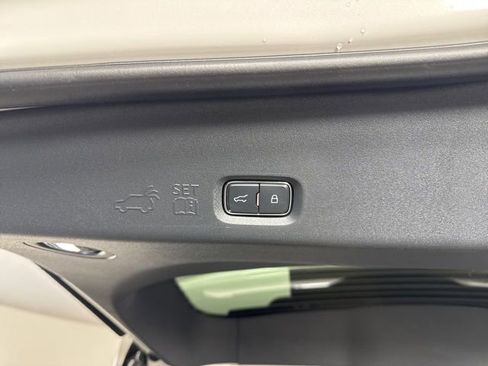 New 2025 Lincoln Navigator Reserve image 30