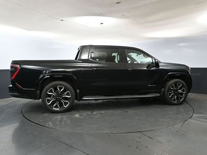 New 2025 GMC Sierra EV Denali