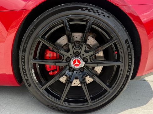 Used 2016 Mercedes-Benz AMG GT S image 43