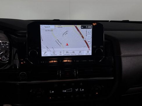 Used 2024 Nissan Pathfinder SL w/ SL Premium Package FWD image 16