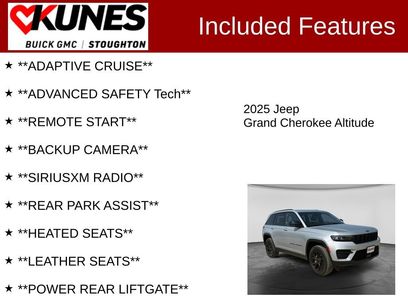 Used 2025 Jeep Grand Cherokee Altitude