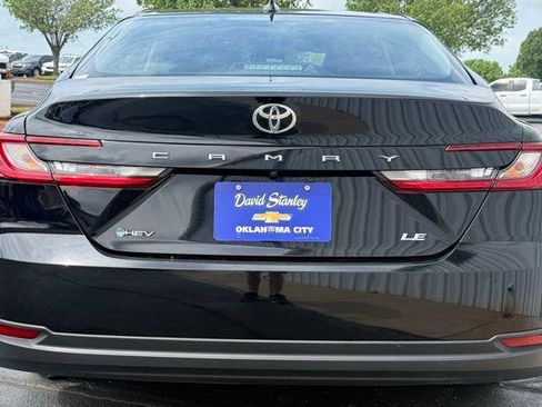 Used 2025 Toyota Camry LE image 14