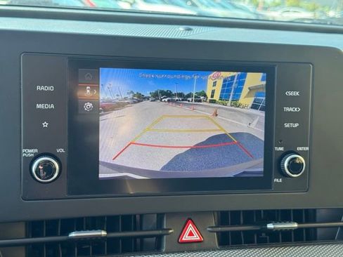 Certified 2024 Kia Sportage LX AWD/4WD image 23