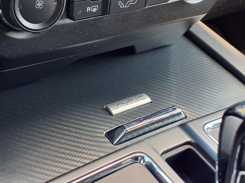 Used 2018 Ford F150 XLT w/ Equipment Group 302A Luxury image 17