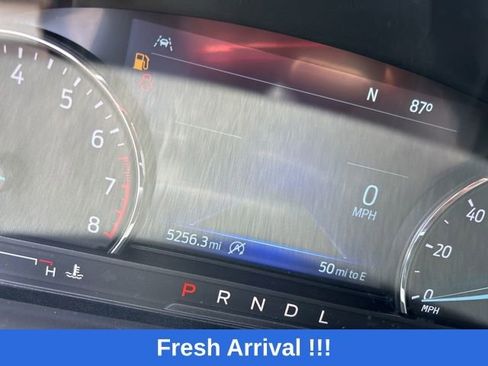 Used 2024 Ford Explorer XLT w/ Equipment Group 202A AWD/4WD image 14