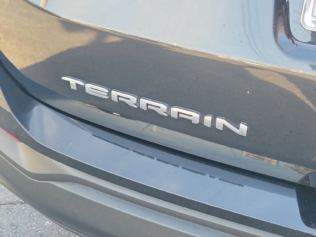 Used 2024 GMC Terrain SLE FWD image 10