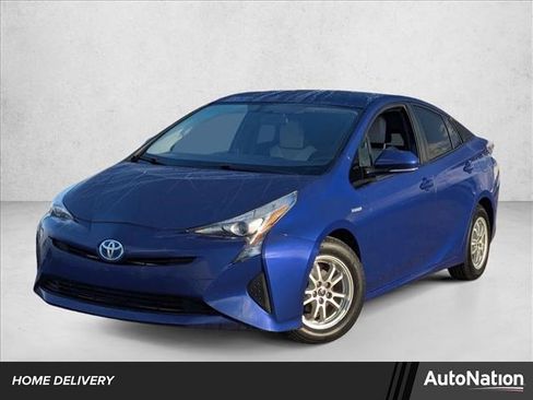 Used 2016 Toyota Prius Three image 1