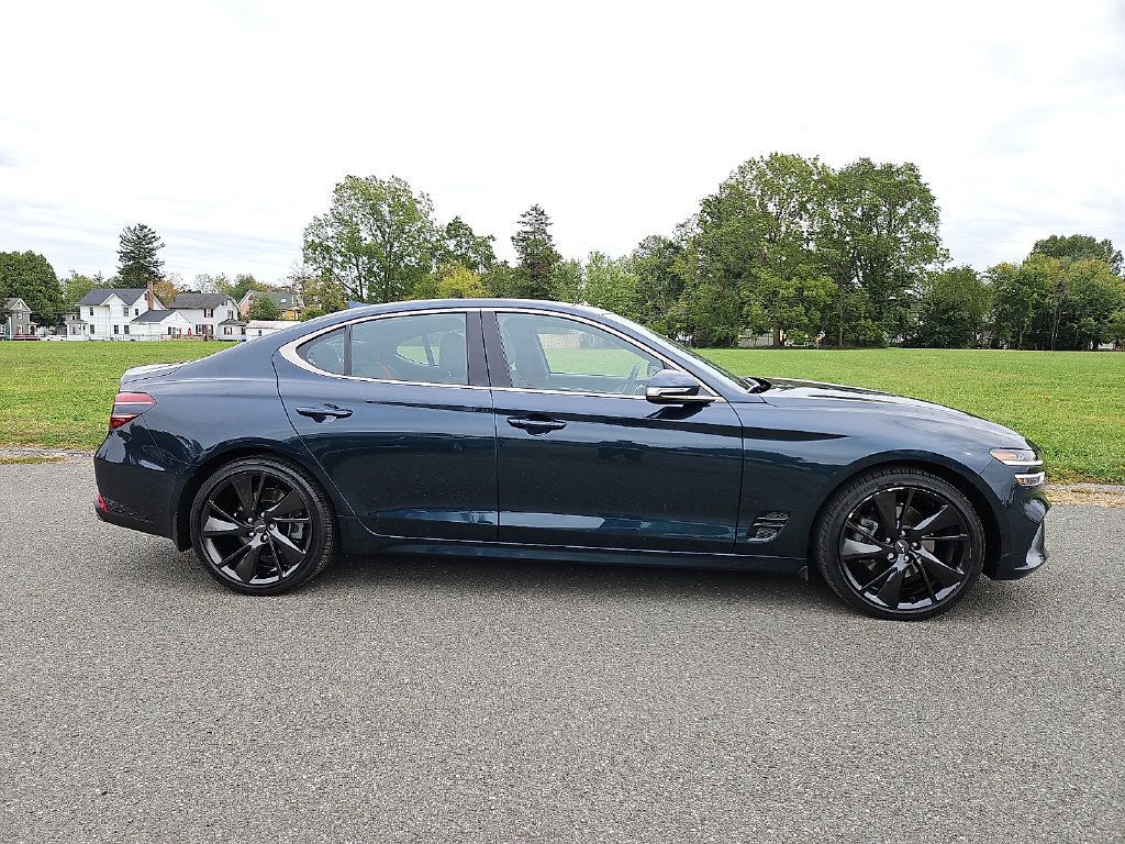 Used 2023 Genesis G70 2.0T w/ Sport Prestige Package AWD/4WD image 7