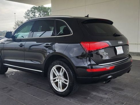 Used 2017 Audi Q5 2.0T Premium Plus w/ Technology Package image 8