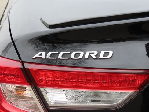 Certified 2022 Honda Accord Sport image 7
