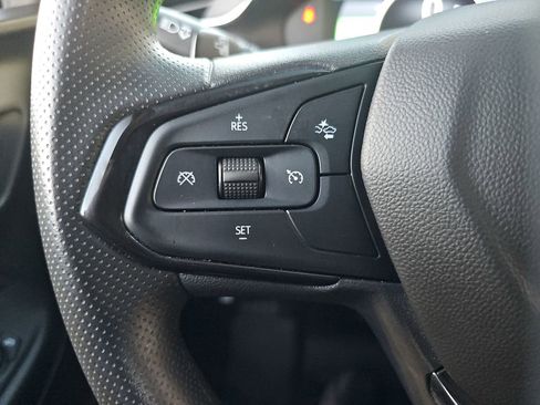 Used 2023 Chevrolet Bolt EUV LT w/ Driver Confidence Package image 11