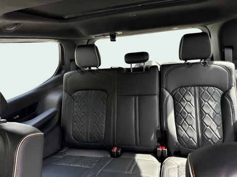 New 2025 Jeep Grand Wagoneer Series III w/ Quick Order Packagew 28T image 10