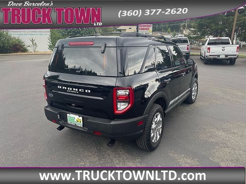Used 2022 Ford Bronco Sport AWD/4WD image 5