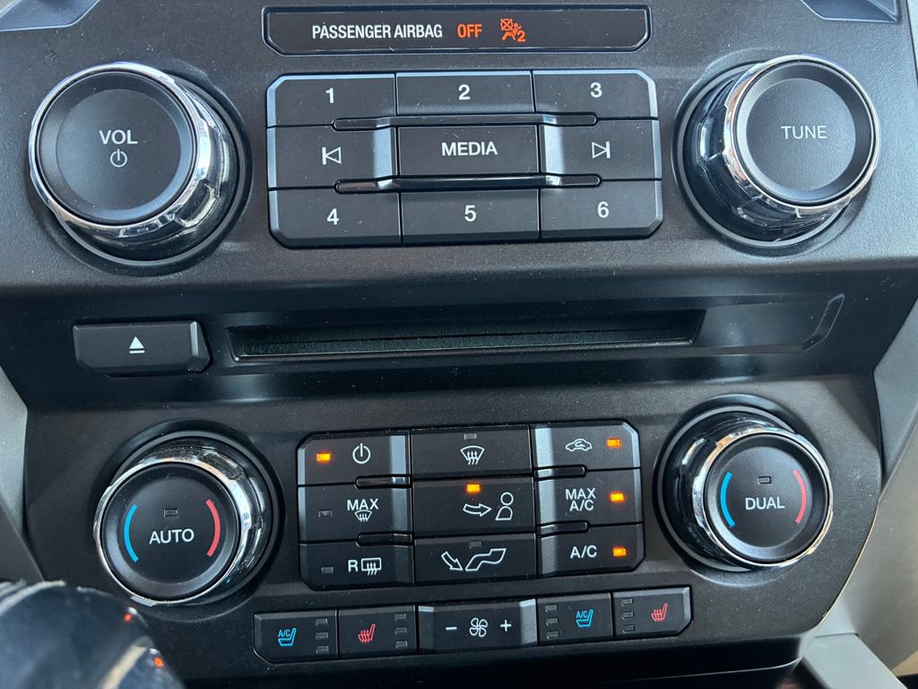 Used 2017 Ford F150 Lariat AWD/4WD image 21
