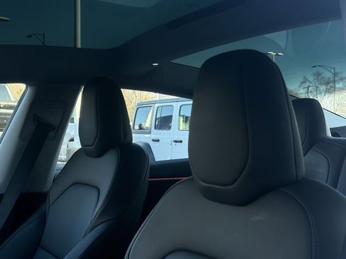 Used 2025 Tesla Model 3 Long Range image 11