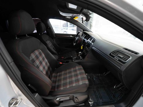 Used 2018 Volkswagen GTI S image 27
