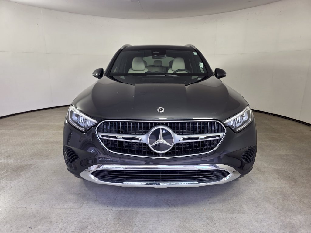 New 2027 Mercedes-Benz GLC 300 image 2
