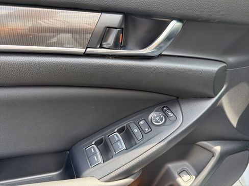 Certified 2022 Honda Accord Sport image 25