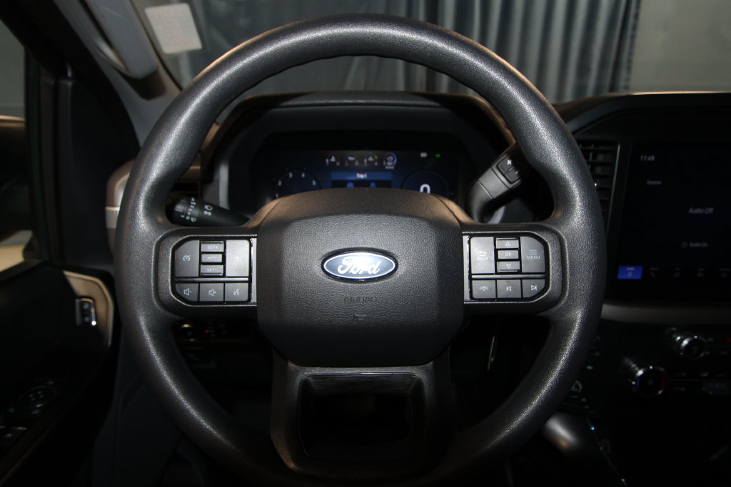 Used 2025 Ford F150 XL w/ Equipment Group 104A Hybrid AWD/4WD image 11
