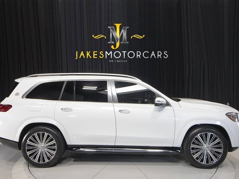 Used 2026 Mercedes-Benz Maybach GLS 600 image 16