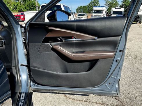 Used 2021 MAZDA CX-30 2.5 Turbo w/ Premium Plus Pkg image 18