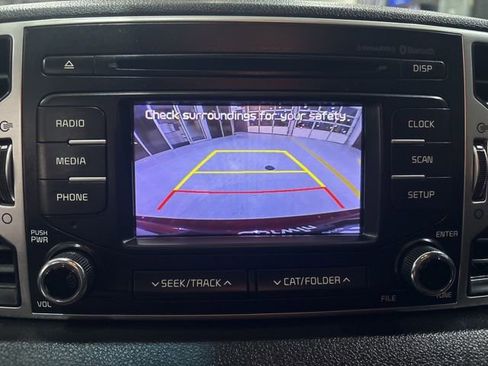 Used 2019 Kia Sportage LX image 25