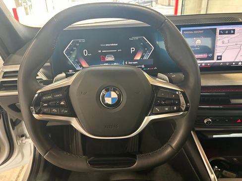 Used 2025 BMW 330i xDrive Sedan AWD/4WD image 14