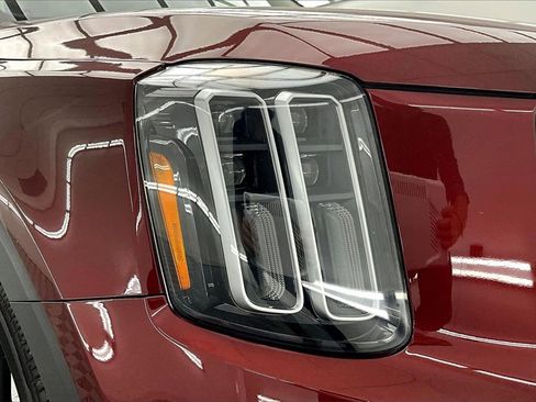 Used 2024 Kia Telluride S w/ S Sunroof Package image 30